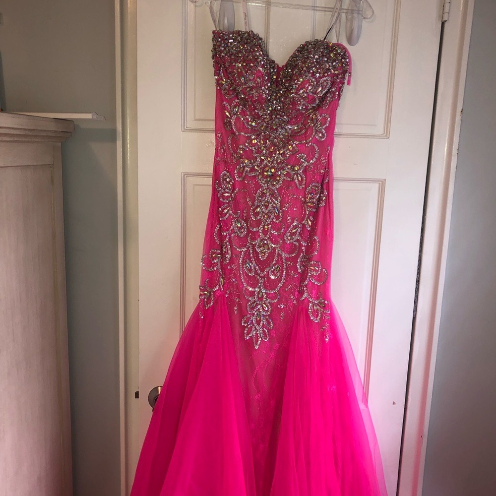Mac Duggal Fuchsia Pink Prom Dress, Size 12